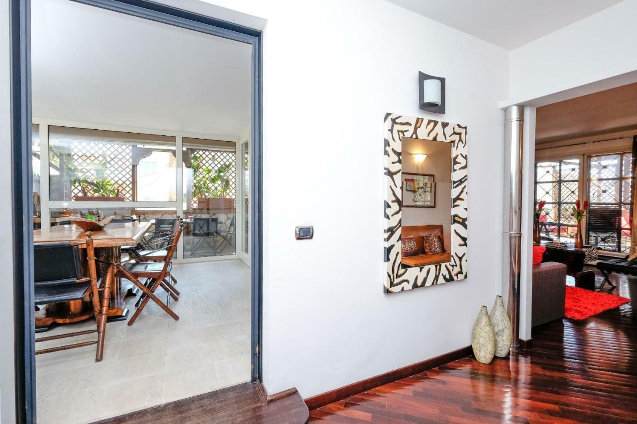 Amazing Penthouse With Terrace By Caracalla Appartement *